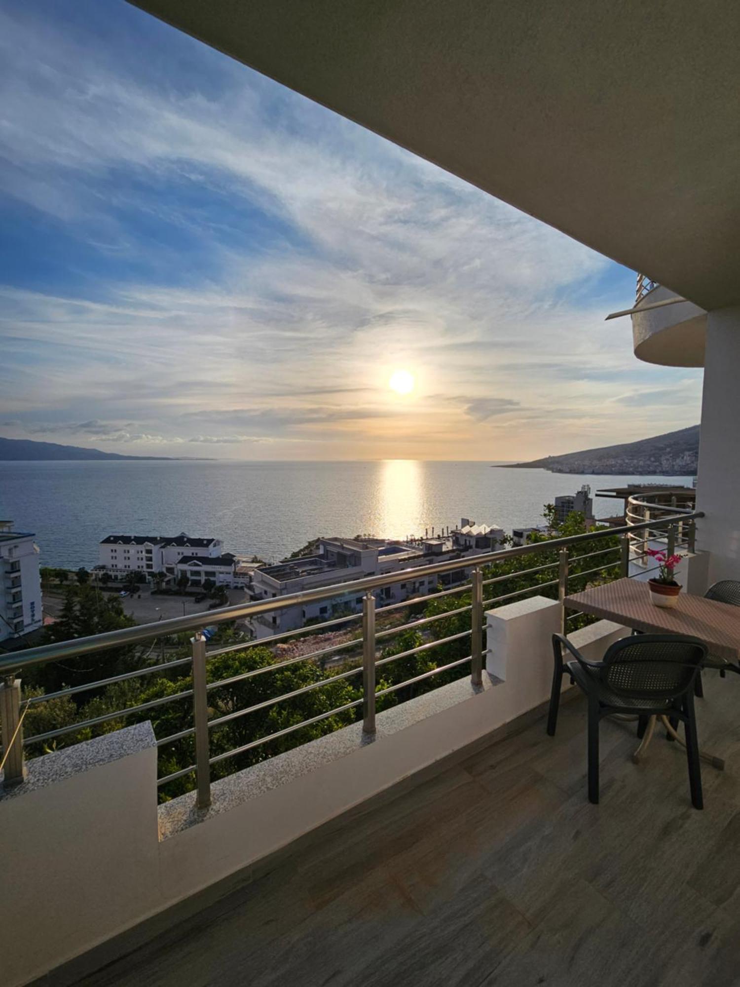 Nora'S Guesthouse Saranda Zewnętrze zdjęcie