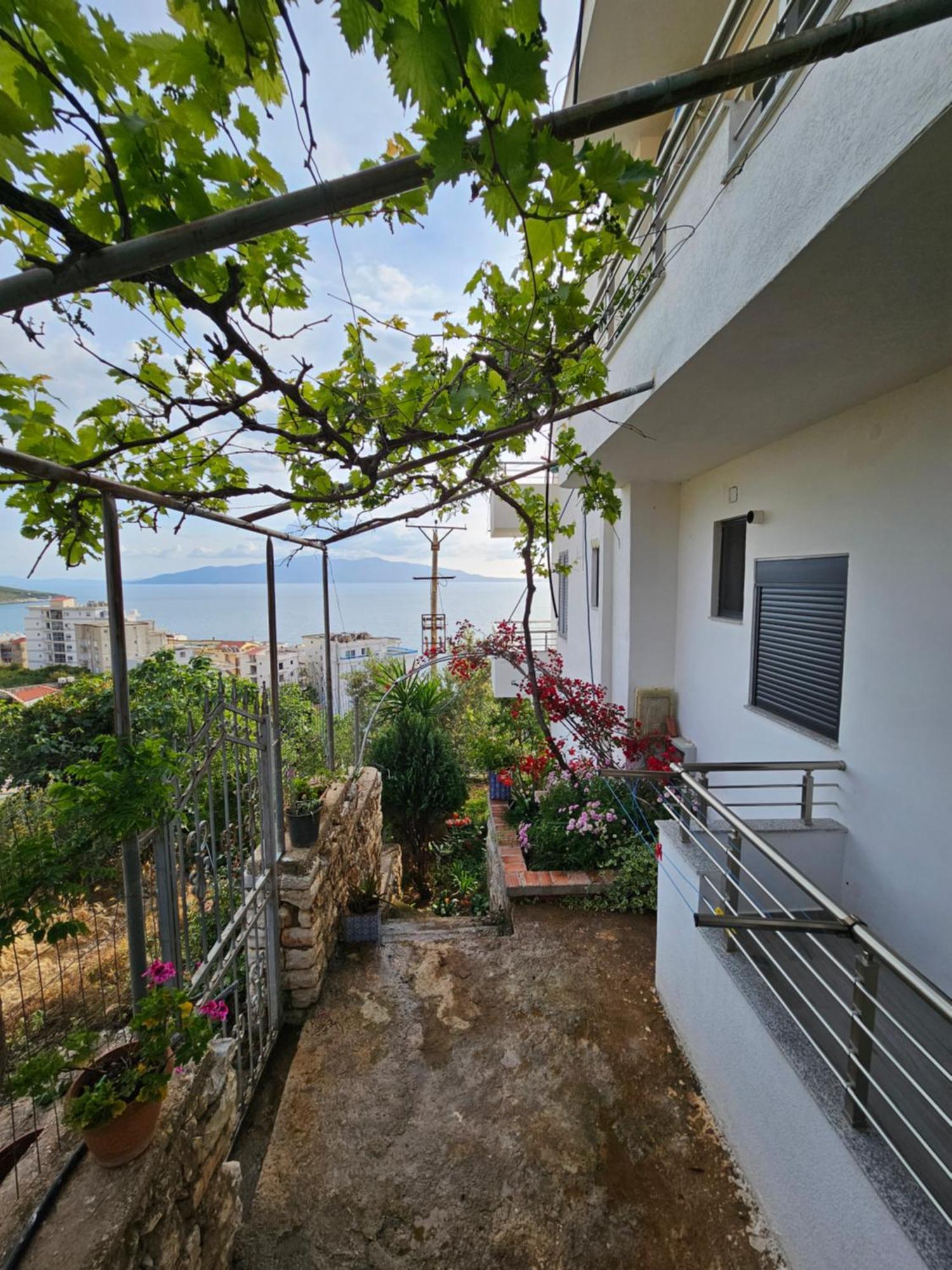 Nora'S Guesthouse Saranda Zewnętrze zdjęcie